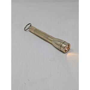 MINI-MAGLITE AA Flashlight 6 inches Long Gold Incandescent ~ Works Great